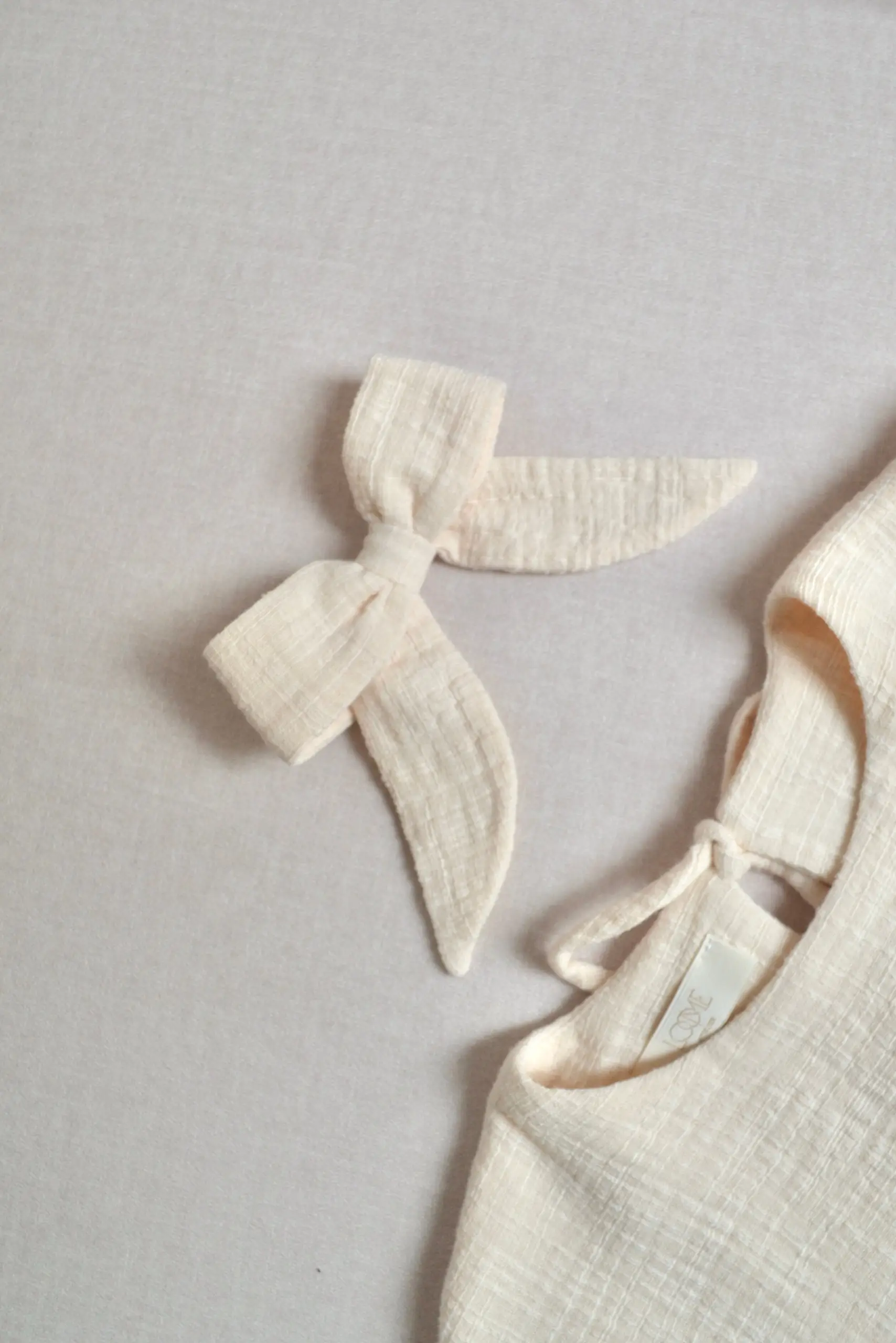 Muślinowa Kokarda „Softly” - obrazek 3